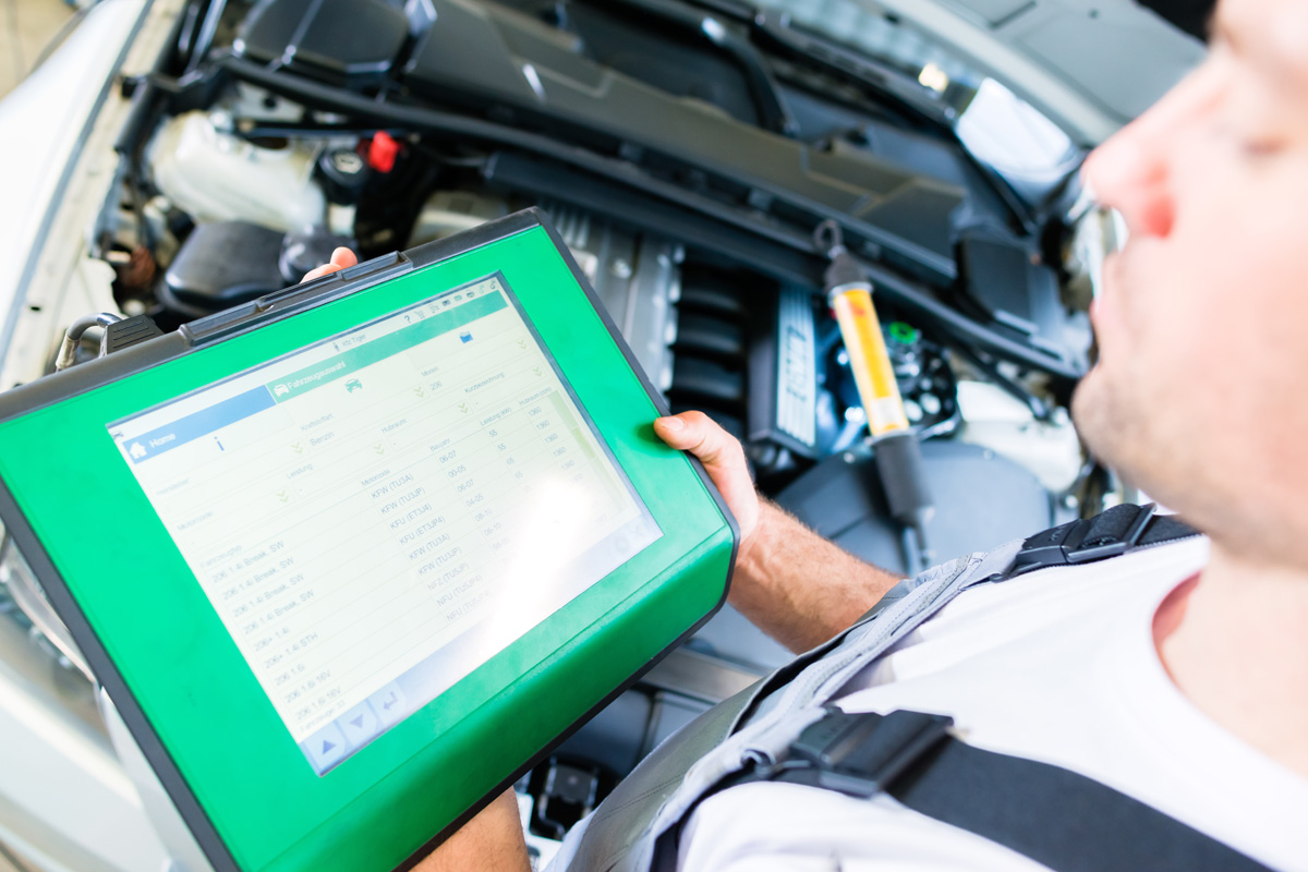 Fahrzeugdiagnose | Essingen | Autohandel Henne